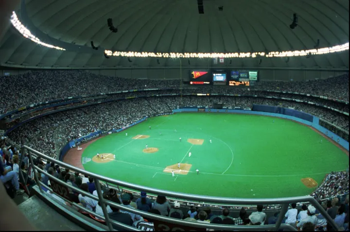 Earthquake! At the Kingdome